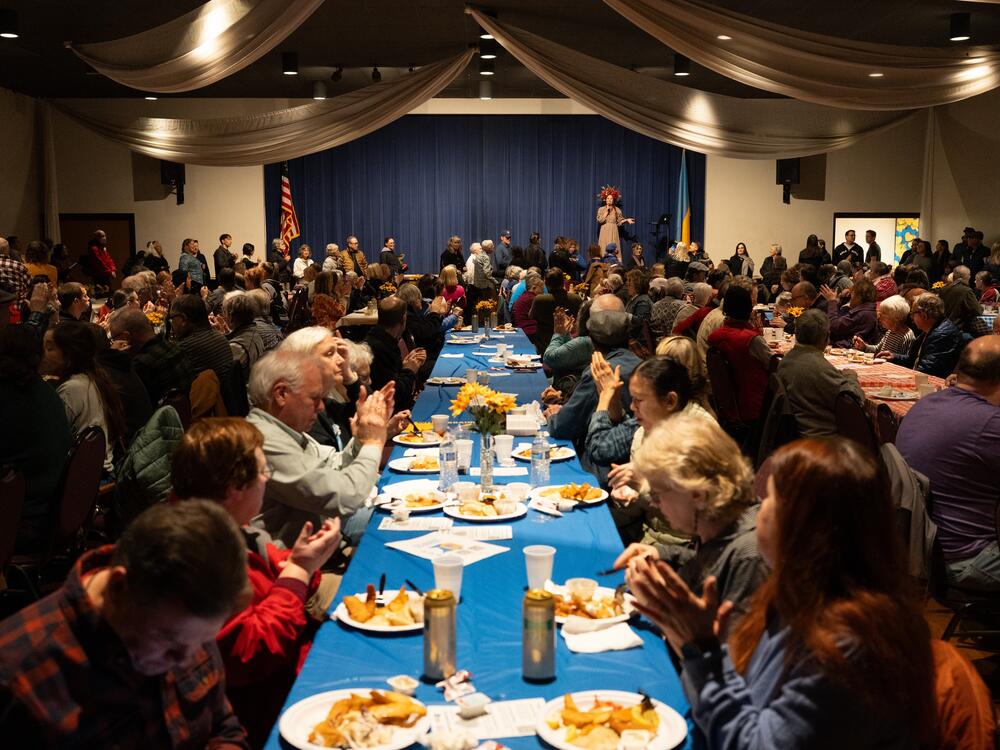 Hundreds of guests fill Ukrainian American Community Center during a Lenten fish fry in Minneapolis, MN, March 7, 2025. All tips from the event are used to provide humanitarian aid to Ukraine and support recently arrived Ukrainians.
