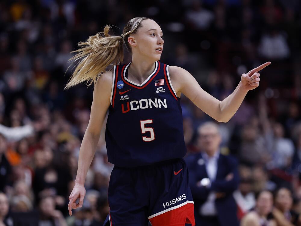 Paige Bueckers of the UConn Huskies in their Elite Eight against the USC Trojans on Monday. The presumptive No. 1 pick in next month's WNBA draft has done a lot in her amazing career — except win the NCAA title. This may be her year.