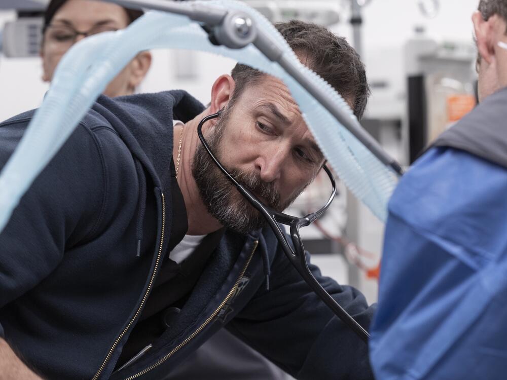 Dr. Michael Robinavitch — Robby (Noah Wyle) — in the season finale of <em>The Pitt.</em>