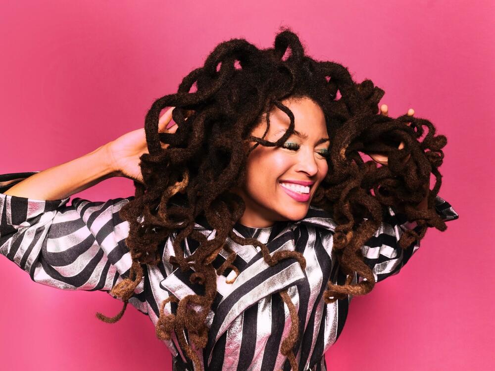 Valerie June.