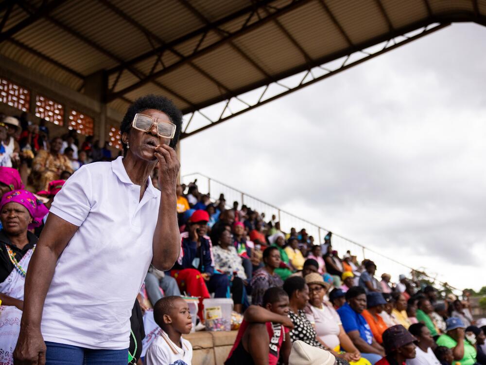 Beauty Mushwane, 72, a grandmother herself, is a proud supporter of the Tzaneen team —Vakhegula Vakhegula. She's cheering them on in their quarter final game against the New England Breakers.