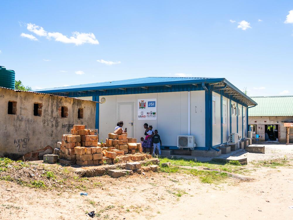 A shuttered USAID clinic in Kitwe, Zambia. The clinic provided free HIV medications and treatment to the community until it was suddenly closed in late January. People still show up at the clinic for their medicine only to find the lights out and the staff no longer there.