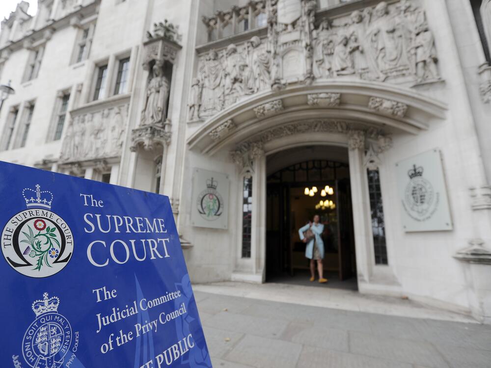 The entrance of the Supreme Court in London.