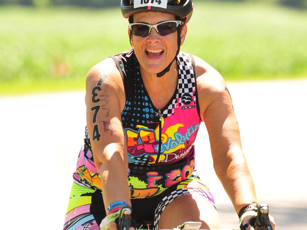 When trapped in the rubble of the Oklahoma city bombing in 1995 Amy Downs made a promise to herself to get healthy. Today she loves riding her bike and has competed in several races.