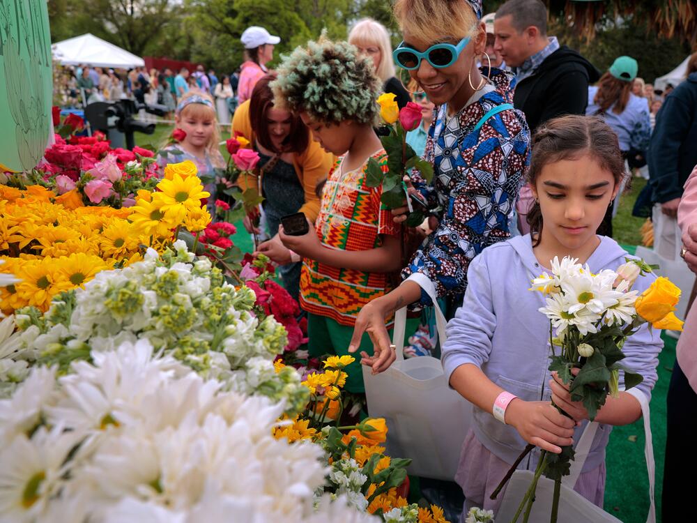 Guests put together bouquets of fresh flowers during the White House Easter Egg Roll.