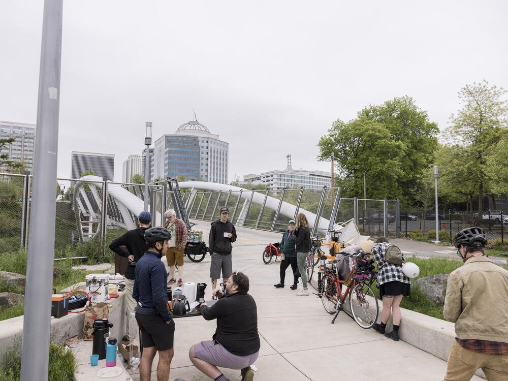 Some riders attempt to stop by each of the four participating bridges in a single morning, to enjoy the various breakfast options and party-like atmosphere.