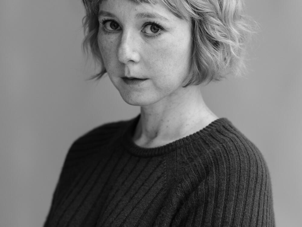 Amanda Hess writes about internet culture and gender at <em>The New York Times.</em>