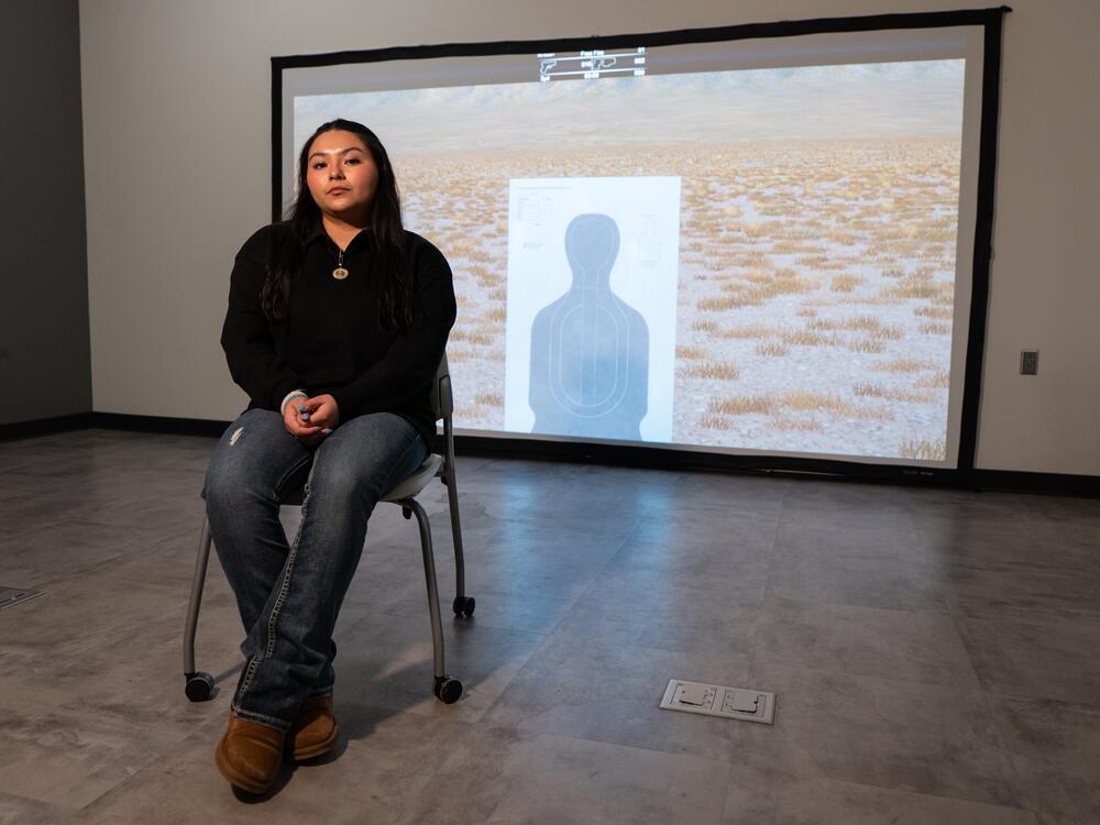 Elexiana Oliva is a criminal justice major at Muscatine Community College in Muscatine, Iowa. Her goal is to become a police detective, so she must attend another university to complete her bachelor's degree.