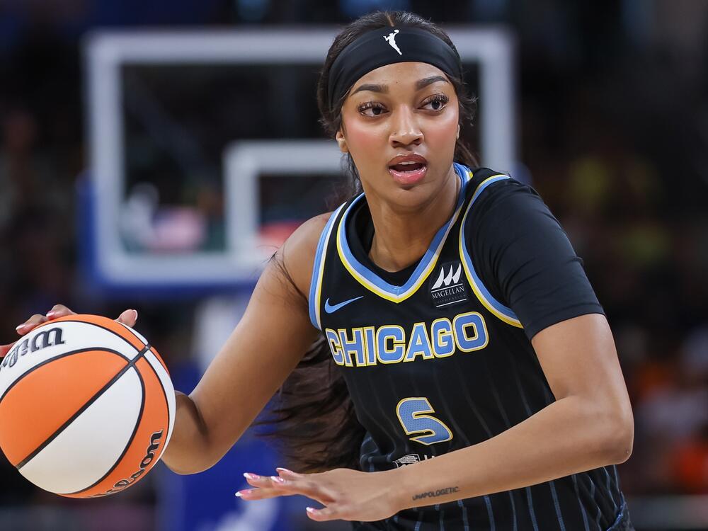 Angel Reese of the Chicago Sky brings the ball up the court during the Sky's game against the Indiana Fever at Wintrust Arena on August 30, 2024, in Chicago, Illinois.<br>