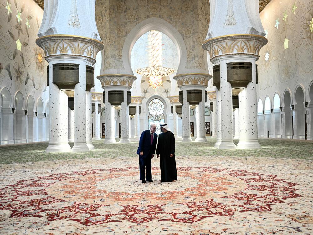 President Trump visits the Sheikh Zayed Grand Mosque with Crown Prince Sheikh Khaled bin Mohamed bin Zayed Al Nahyan in Abu Dhabi on May 15, 2025.