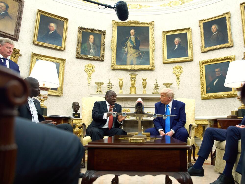 President Trump meets South Africa's President Cyril Ramaphosa in the Oval Office of the White House, Wednesday.