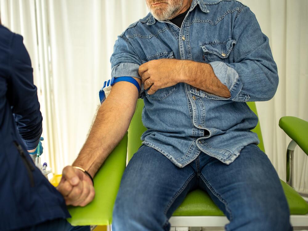 A blood test called a PSA can help screen men for prostate cancer but it can also lead to unnecessary treatment.