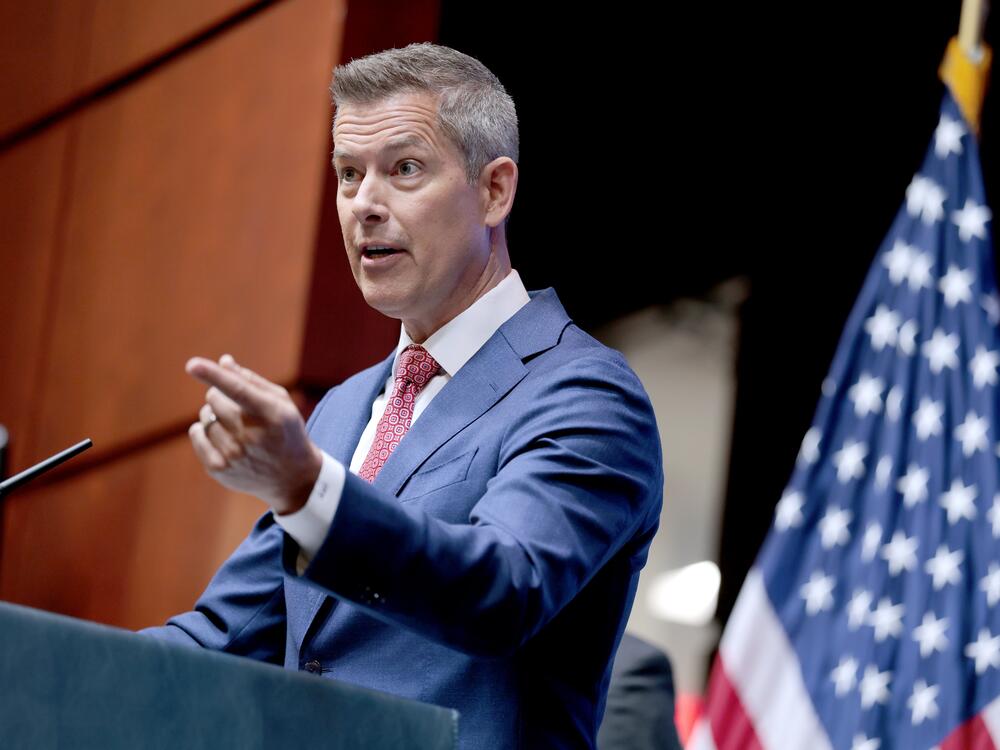 U.S. Transportation Secretary Sean Duffy speaks to reporters during a news conference on Newark Liberty International Airport at the DOT Headquarters on May 12 in Washington, D.C. Cancellations and delays continue at the Newark airport due to air traffic control telecommunication issues.