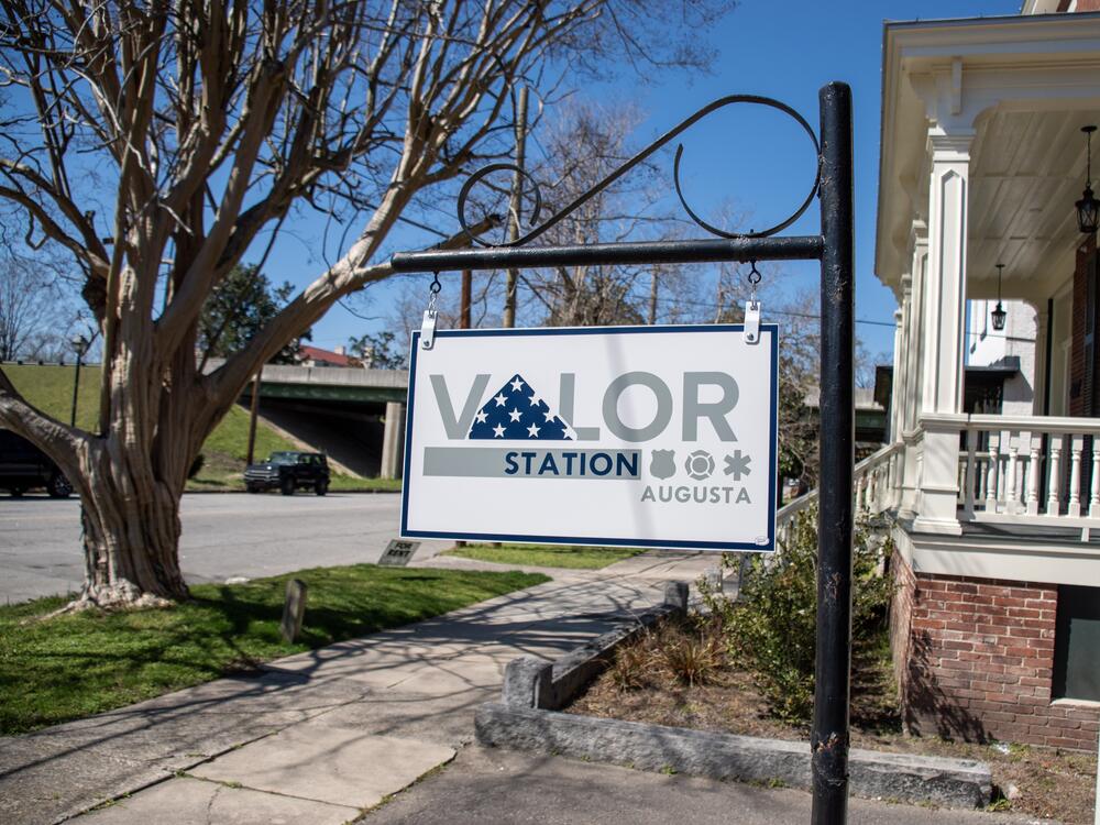 Valor Station in Augusta, Georgia is a residential treatment facility exclusively for police officers and other first responders who are struggling with PTSD, depression, substance abuse and other mental health issues. The non-profit opened in April, joining a small number of similar centers around the country. <br>