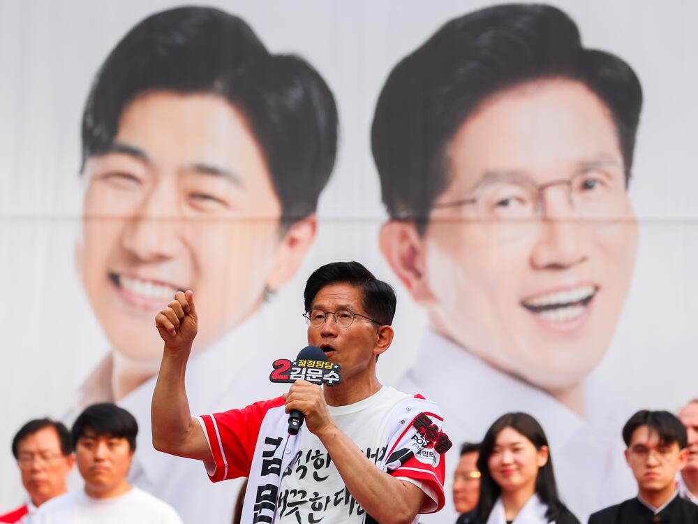 Presidential candidate Kim Moon-Soo of the People Power Party speaks on Sunday during a campaign rally ahead of the presidential election, in Seoul, South Korea.