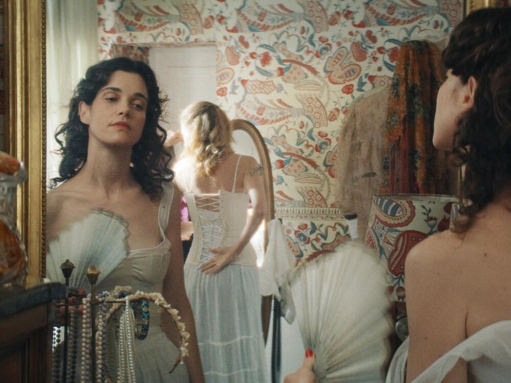 Camille Rutherford stars as a would-be romance writer who works at a Paris bookstore in <em>Jane Austen Wrecked My Life.</em>