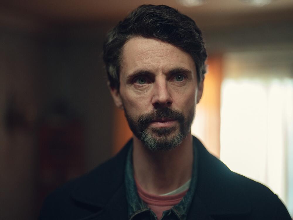 Matthew Goode stars as Detective Chief Inspector Carl Morck in the Netflix series <em>Dept. Q.</em>