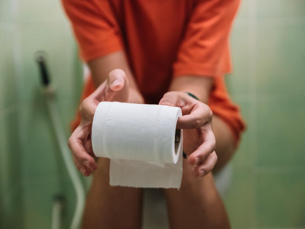 Sara Reardon is a pelvic floor physical therapist and the author of <em>Floored: A Woman's Guide to Pelvic Floor Health at Every Age and Stage</em>.