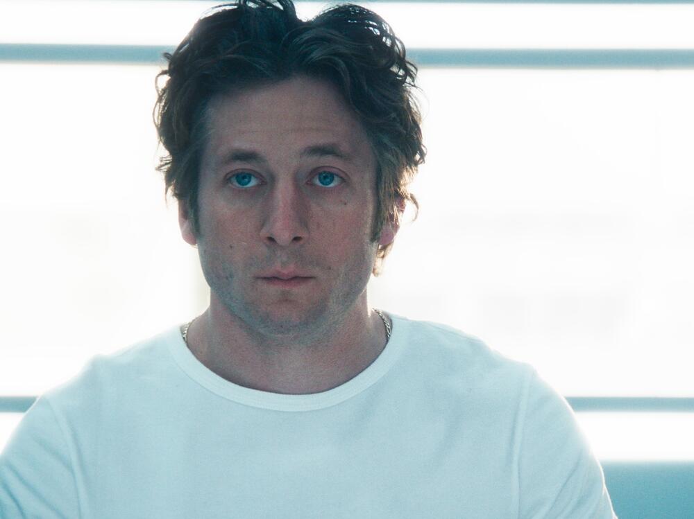Jeremy Allen White as Carmy Berzatto.
