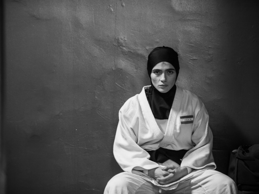 Arienne Mandi plays Iranian judoka Leila Hosseini in the new film <em>Tatami</em>, co-directed by Guy Nattiv and Zar Amir.