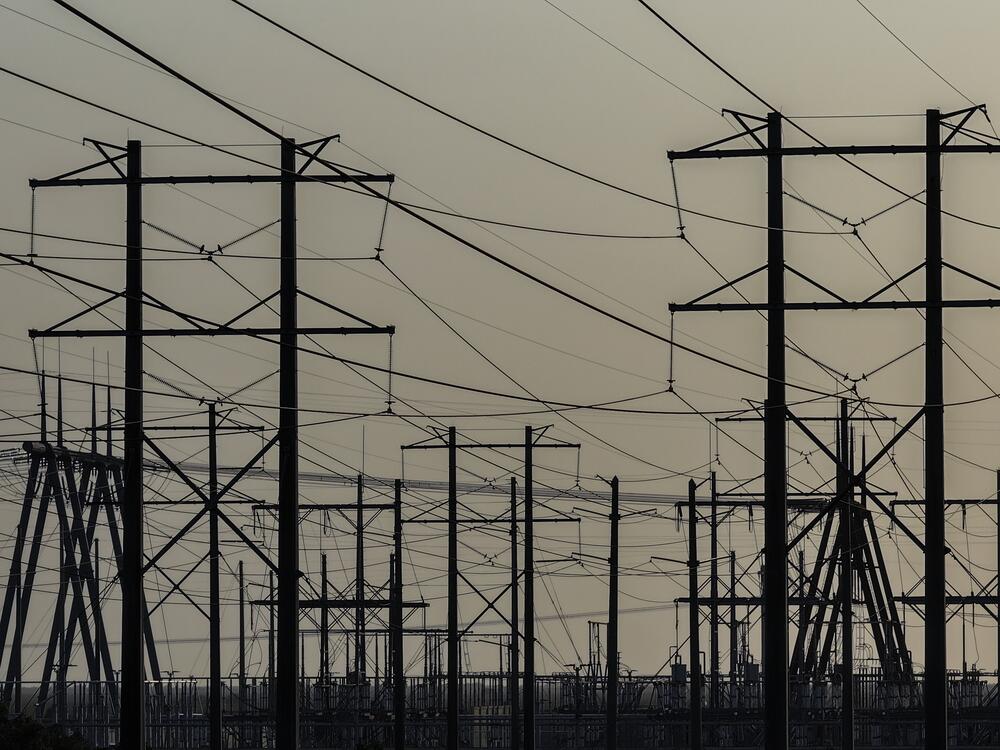 High voltage power lines in Pembroke Pines, Florida.