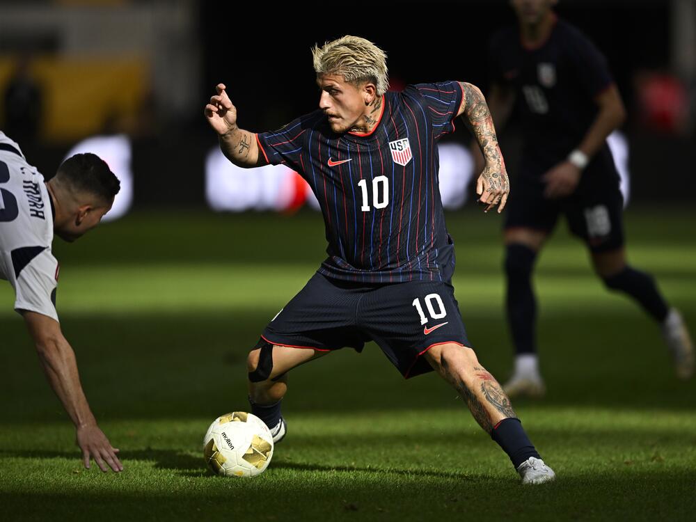 Diego Luna, #10, of the United States dribbles the ball in the first half of the Gold Cup 2025 Quarterfinals match against Costa Rica on June 29 in Minneapolis. Luna had a standout tournament and improved his chances to make the U.S. roster for next year's FIFA World Cup team.