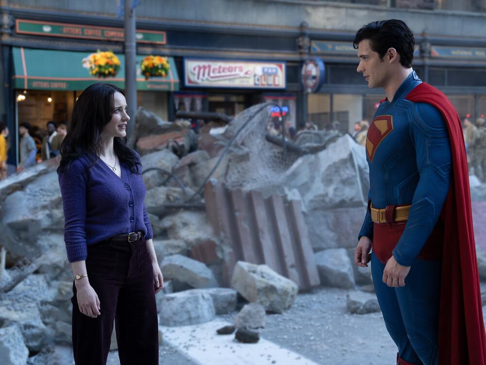 Rachel Brosnahan as Lois Lane and David Corenswet as Superman.