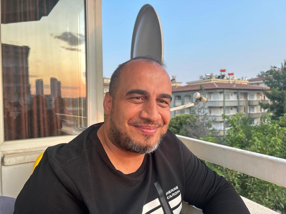 Mohammed Jamil Alshammary is eager to set up his own translation business in Damascus, but his children — all born and raised in Gaziantep — call Turkey home.
