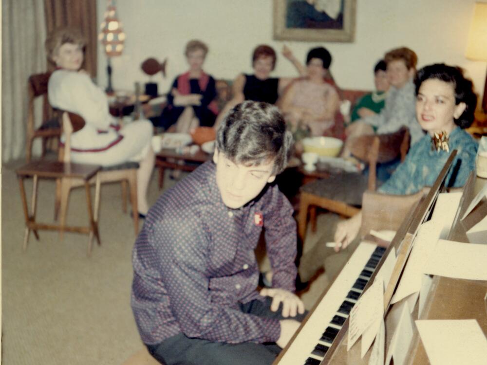 Billy Joel in 1962.