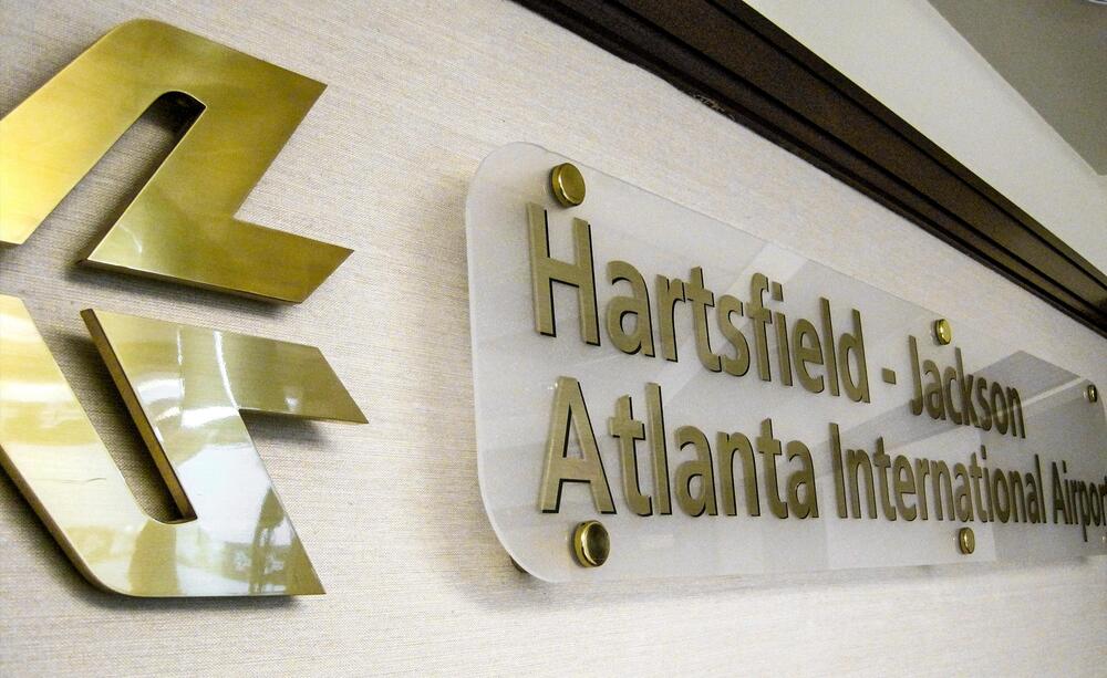 Hartsfield-Jackson Atlanta International Airport: asset-mezzanine-16x9