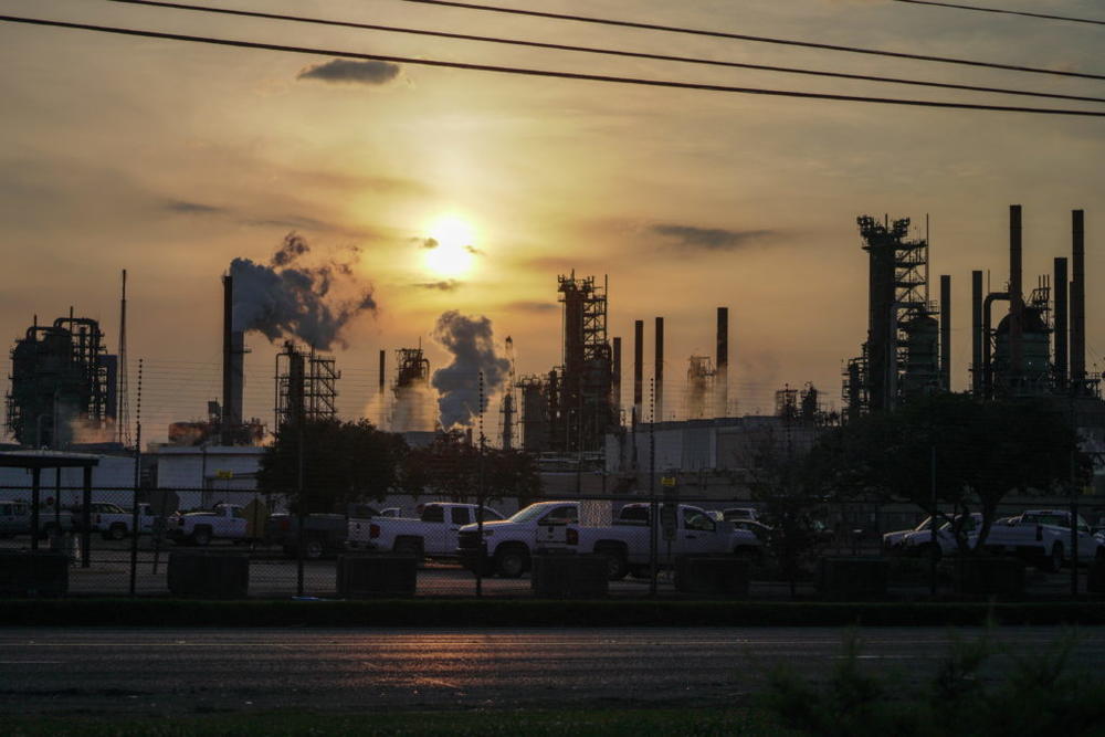 A view of the ExxonMobil Baton Rouge refinery in Baton Rouge, Louisiana, May 15, 2021. File photo by Kathleen Flynn/REUTERS