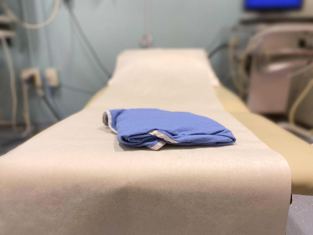 medical examination table & room