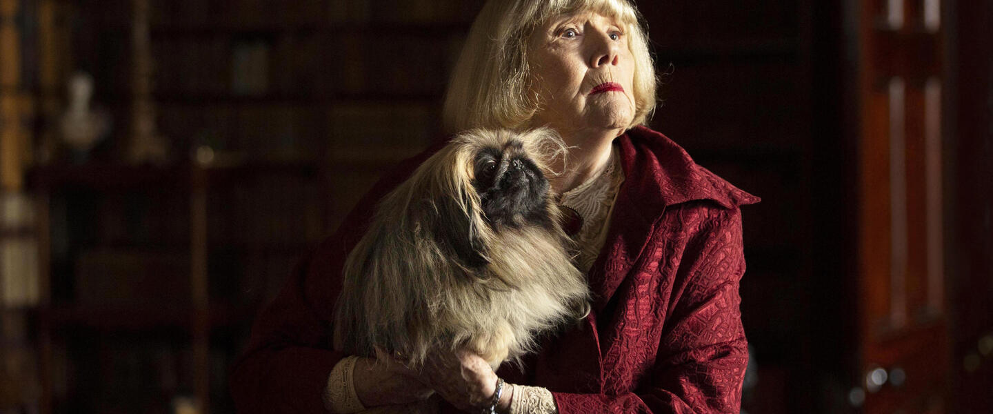 Mrs Pumphrey (Dame Diana Rigg) & Tricki-Woo (Derek)