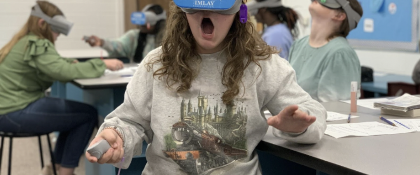 Student enjoying the Mobile VR Lab.