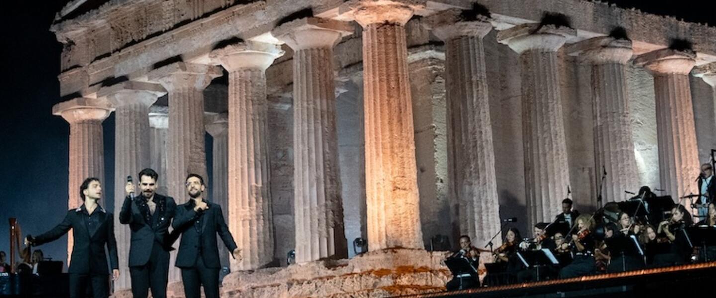 Il Volo performing in front of a temple in Sicily.