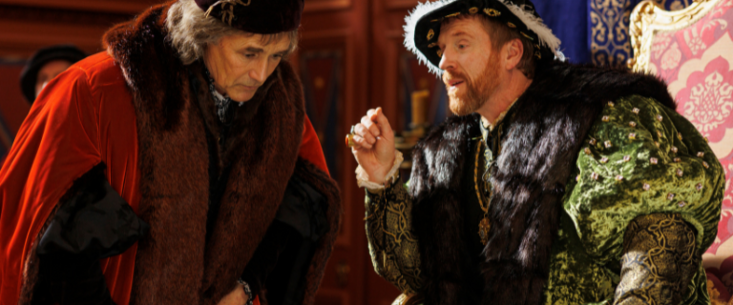 Mark Rylance (Thomas Cromwell) and Damian Lewis (King Henry VIII)