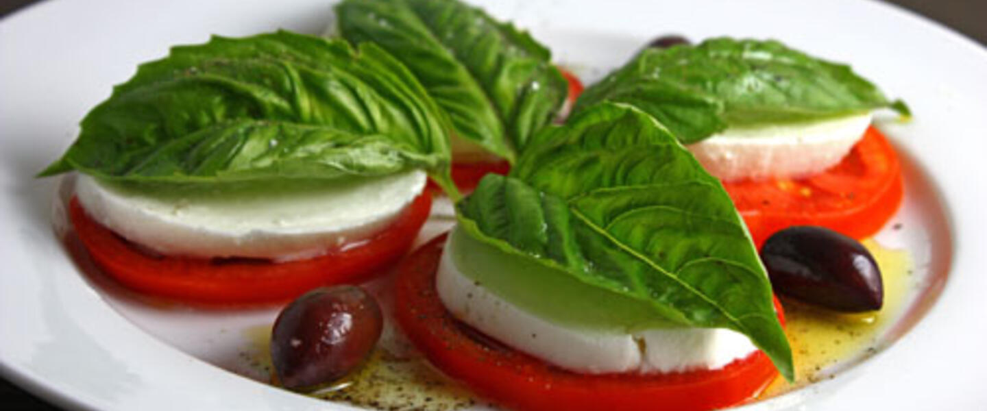 Caprese Salad, photo courtesy of www.closetcooking.com Caprese Salad, photo courtesy of www.closetcooking.com