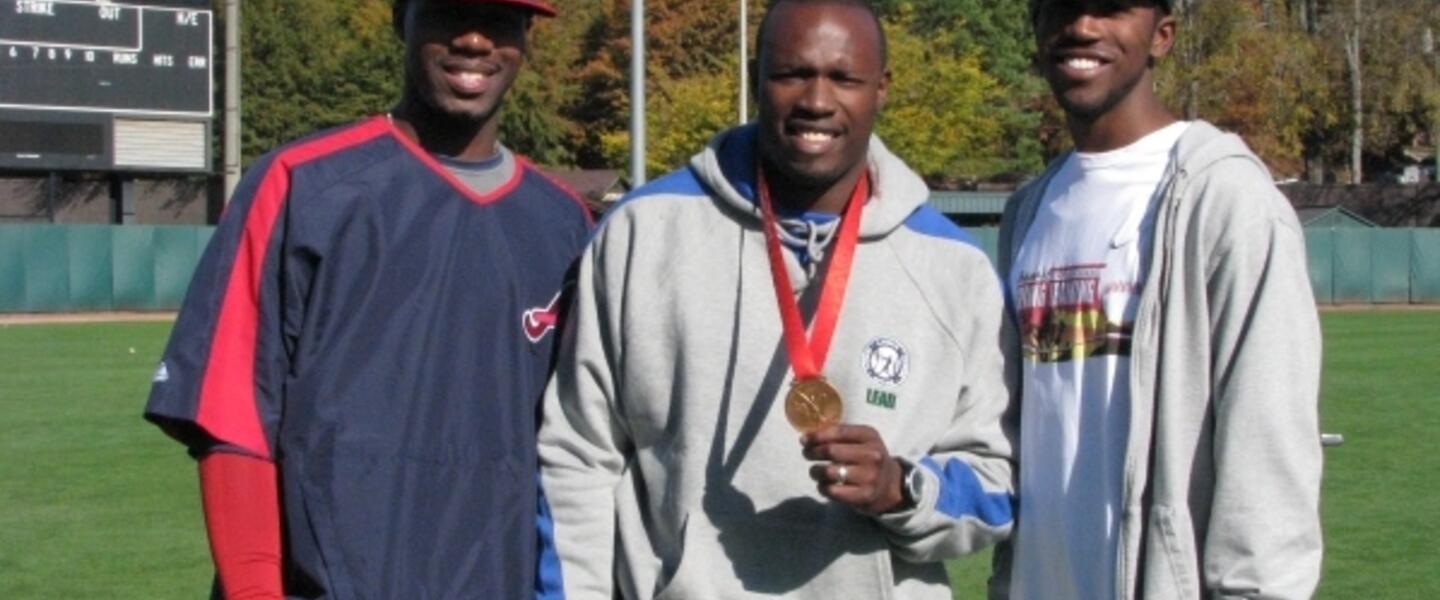 CJ Stewart with Jason Heyward of the Atlanta Braves & Dexter Fowler of the Colorado Rockies CJ Stewart with Jason Heyward of the Atlanta Braves & Dexter Fowler of the Colorado Rockies
