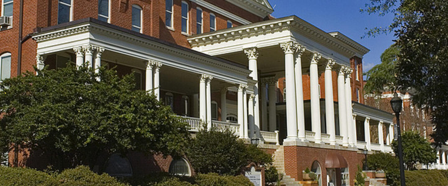Georgia College & State University is a National Leader in Online Education Georgia College & State University is a National Leader in Online Education