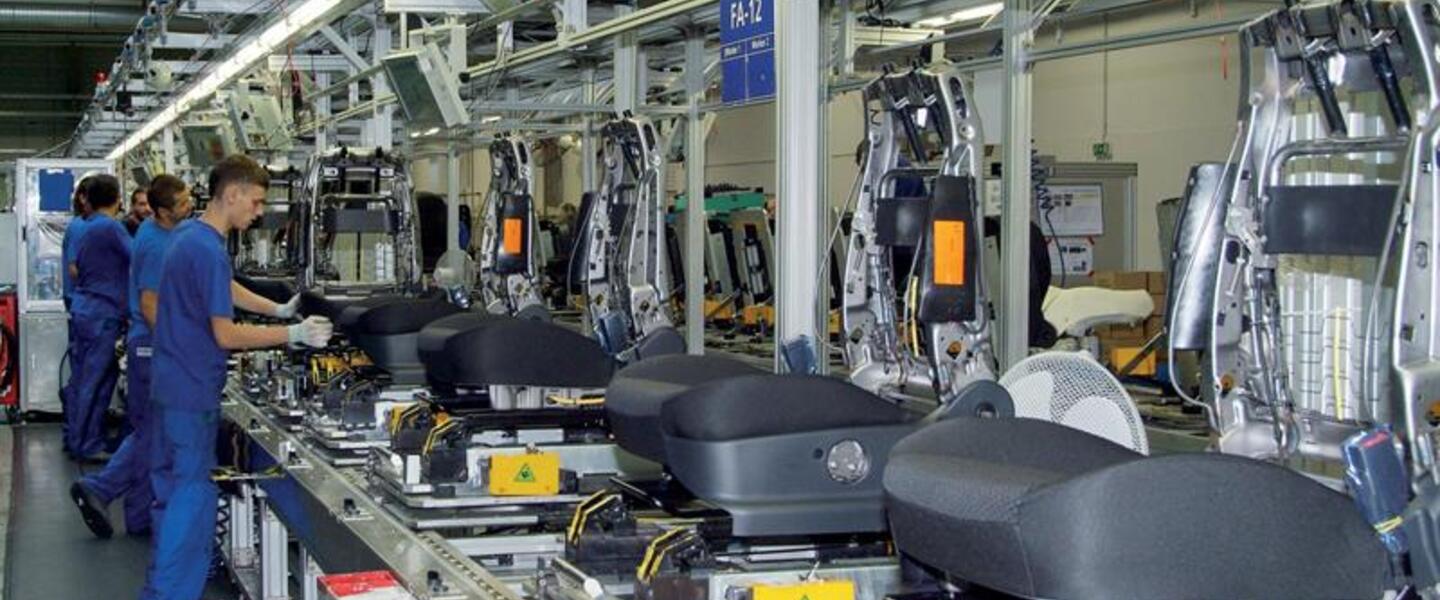Hyundai Dymos is in its first hiring stage beginning this Saturday, January 25th. Hyundai Dymos is in its first hiring stage beginning this Saturday, January 25th.