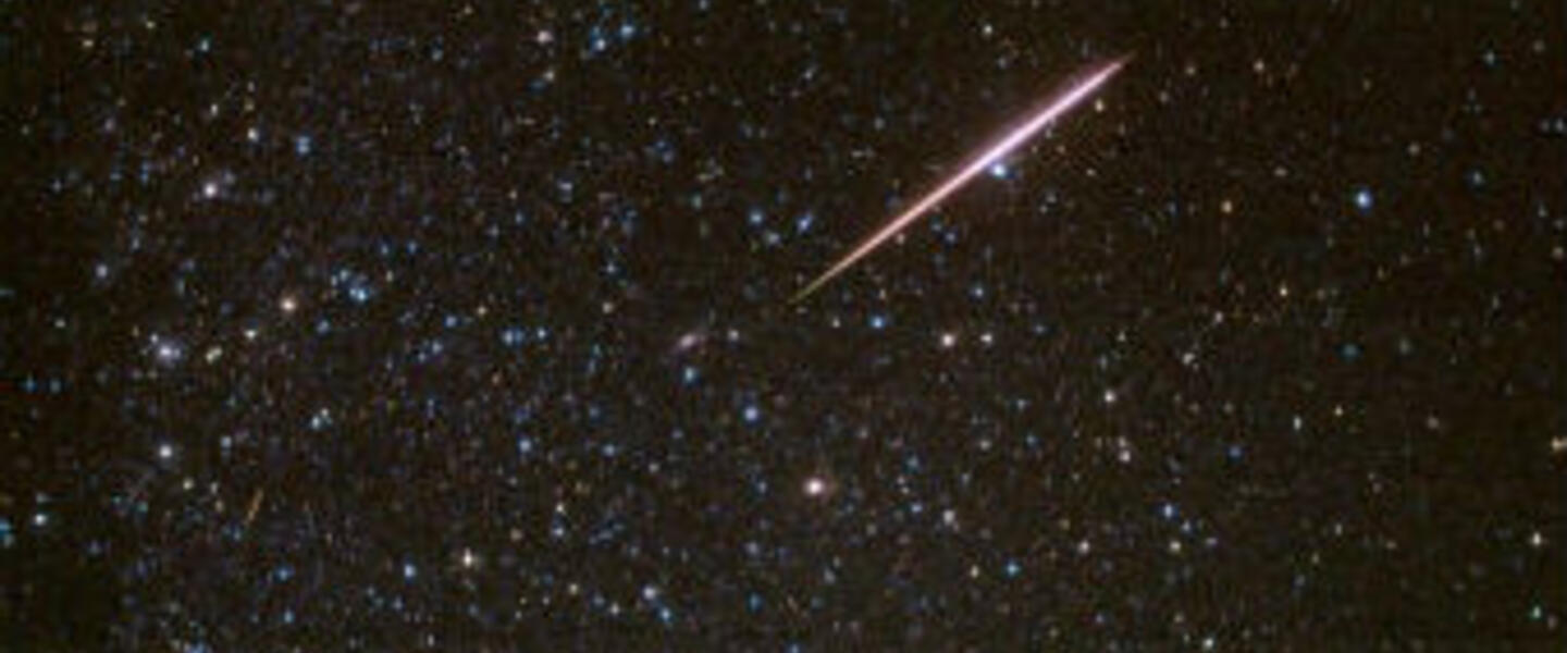 Perseid Meteor from Summer 2001, apod.nasa.gov Perseid Meteor from Summer 2001, apod.nasa.gov