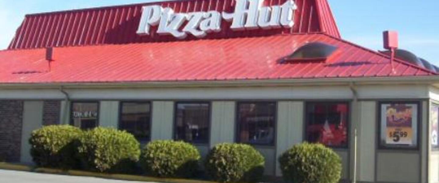 There are over 1,300 jobs available with Pizza Hut in Georgia alone. There are over 1,300 jobs available with Pizza Hut in Georgia alone.
