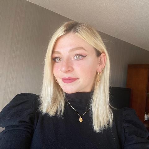 Julia Marnin