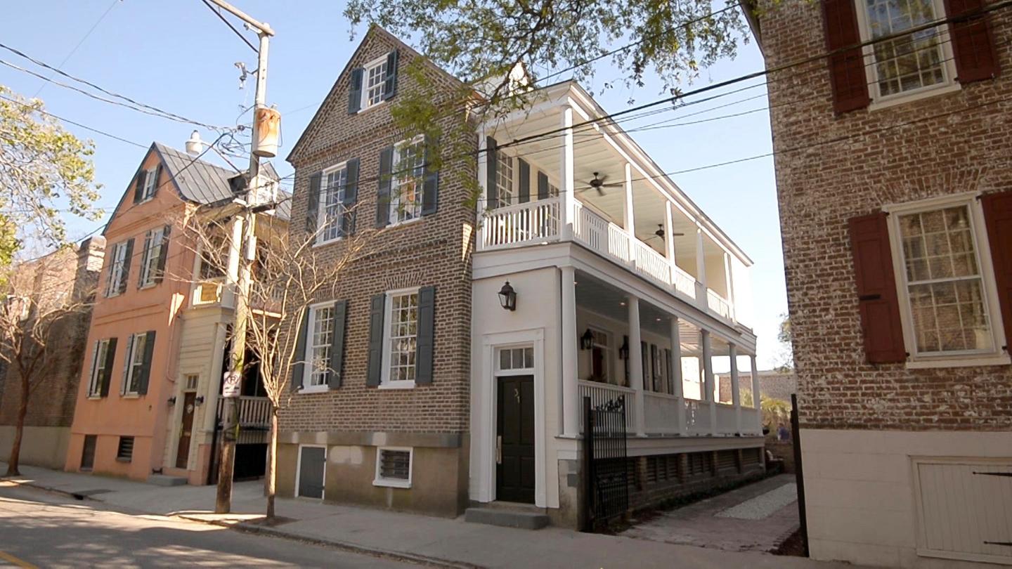 Singular Single House | The Charleston Houses 2018: asset-mezzanine-16x9
