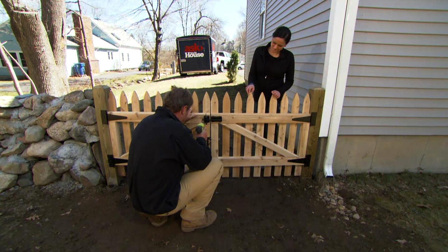 Ask This Old House | Pass Through, New Gate: asset-mezzanine-16x9
