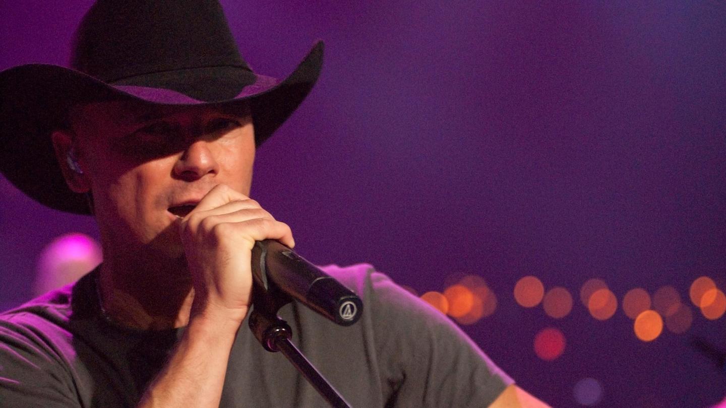 Kenny Chesney: asset-mezzanine-16x9