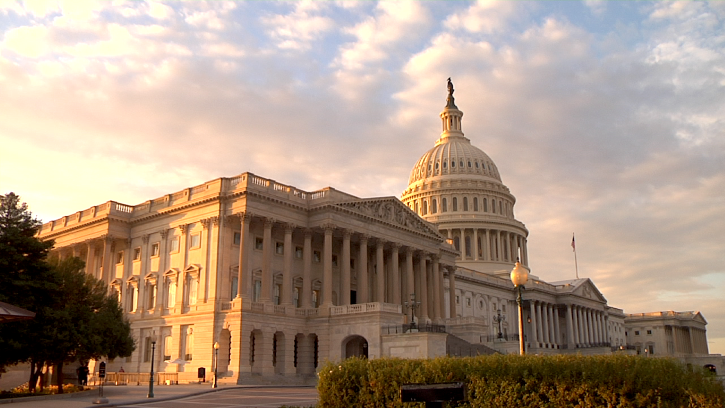 September 29, 2019 - PBS NewsHour Weekend full episode: asset-mezzanine-16x9