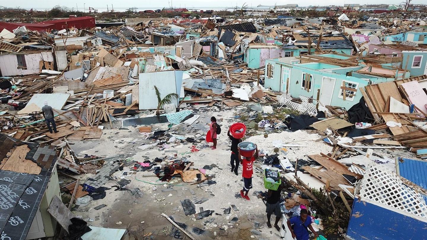 September 6, 2019 - PBS NewsHour full episode: asset-mezzanine-16x9