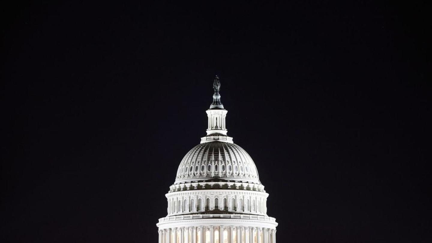 February 14, 2019 - PBS NewsHour full episode: asset-mezzanine-16x9