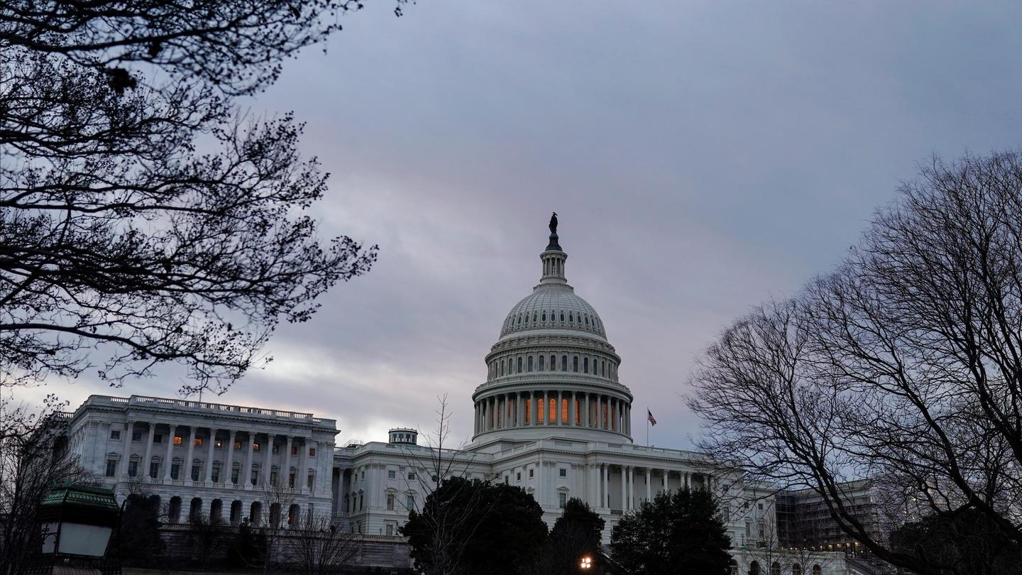 January 28, 2019 - PBS NewsHour full episode: asset-mezzanine-16x9